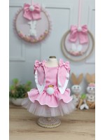 CÓD F075 - VESTIDO PÁSCOA ORELHUDO ROSA